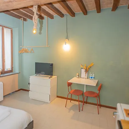 Fuoriporta Affitti Brevi - Monolocale Emanuele 4 Parma